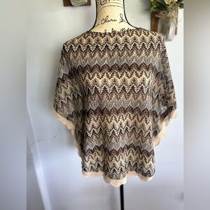 Rancho Estancia western‎ wear poncho romantic lace hem metallic gold thread